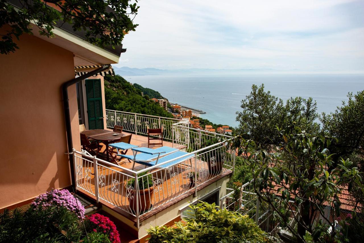 Villa Gio - Terrazza Nel Blu Bergeggi Exterior foto