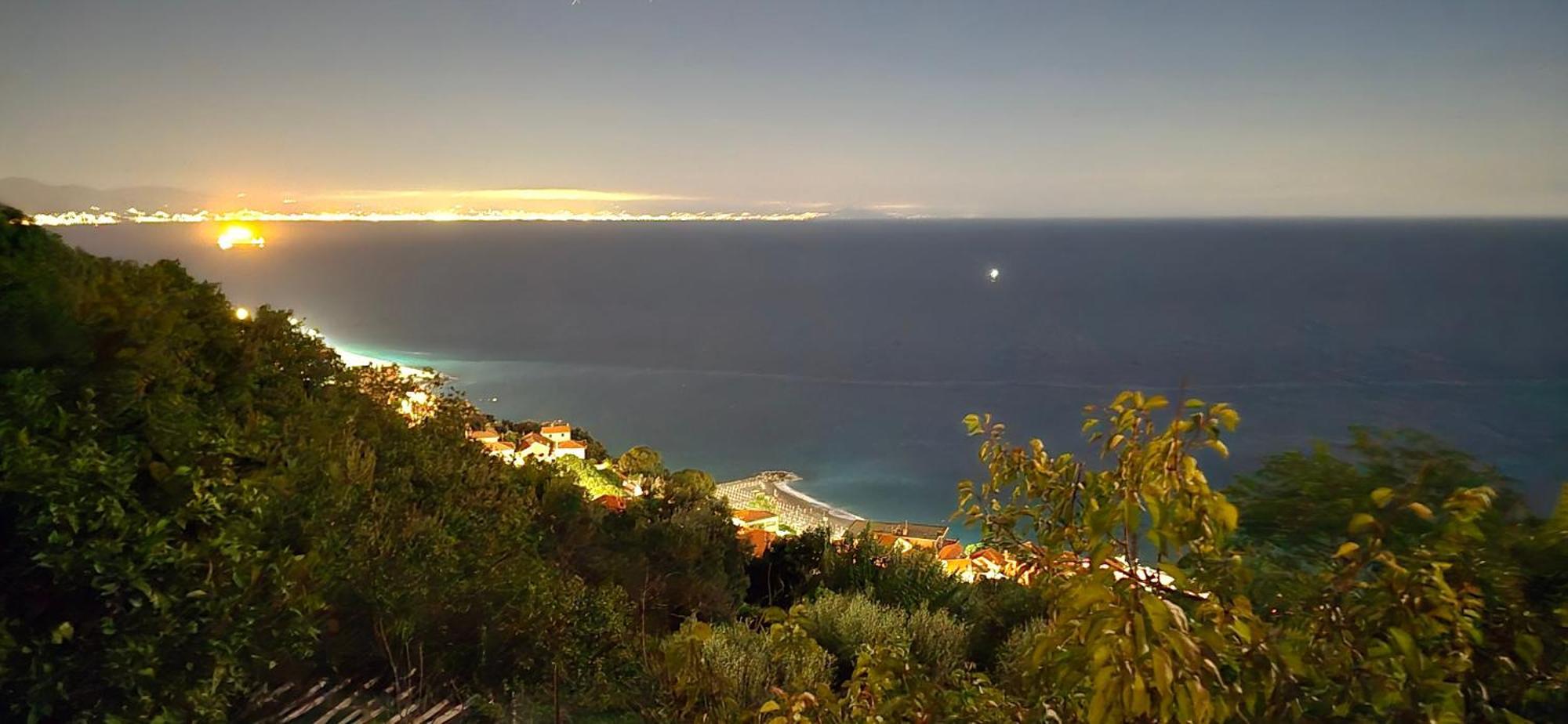 Villa Gio - Terrazza Nel Blu Bergeggi Exterior foto